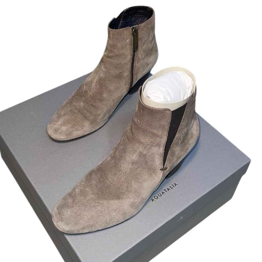 Aquatalia Faylynn Pebbled Suede Chelsea boot, made in Italy. GUC Size 6 1/2 - Picture 7 of 12